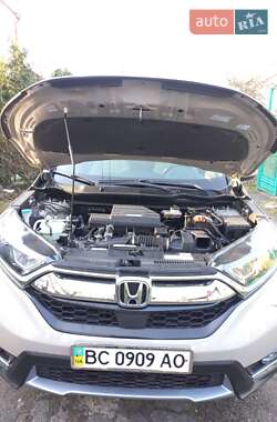 Внедорожник / Кроссовер Honda CR-V 2019 в 