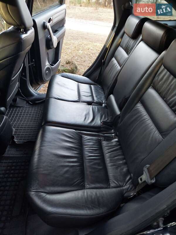 Внедорожник / Кроссовер Honda CR-V 2007 в Ахтырке