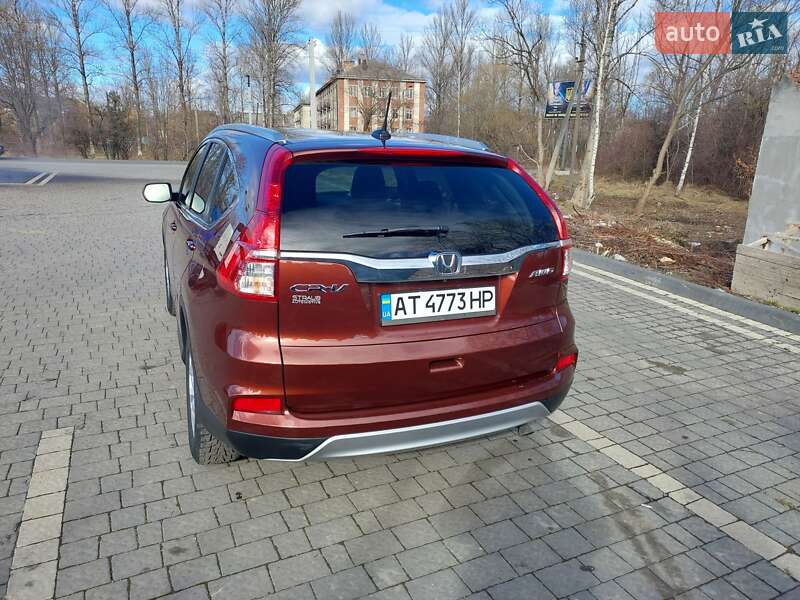 Внедорожник / Кроссовер Honda CR-V 2016 в Ивано-Франковске