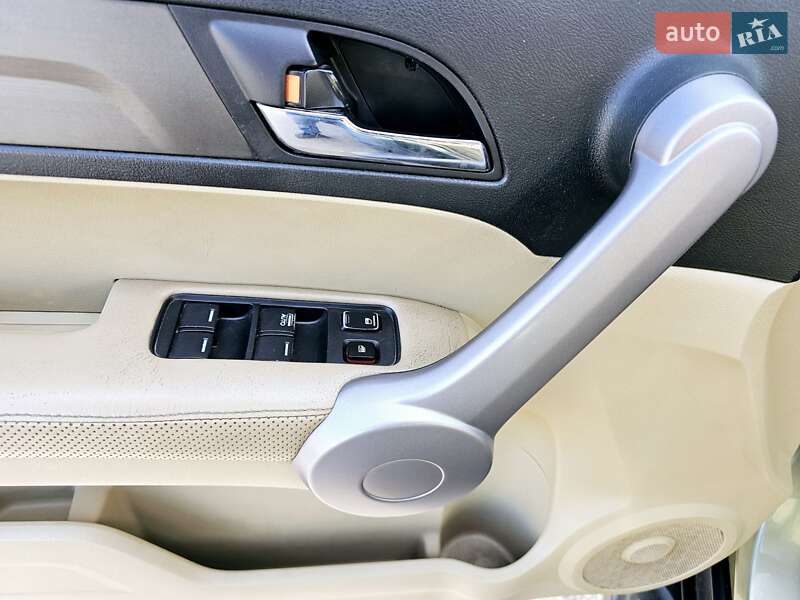 Внедорожник / Кроссовер Honda CR-V 2007 в Житомире фото 40 Внедорожник / Кроссовер Honda CR-V 2007 в Житомире