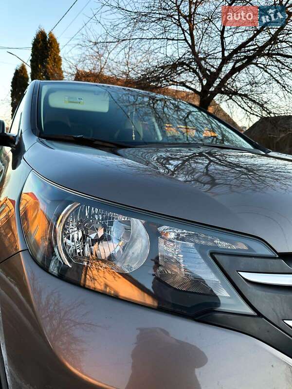 Внедорожник / Кроссовер Honda CR-V 2014 в Золочеве