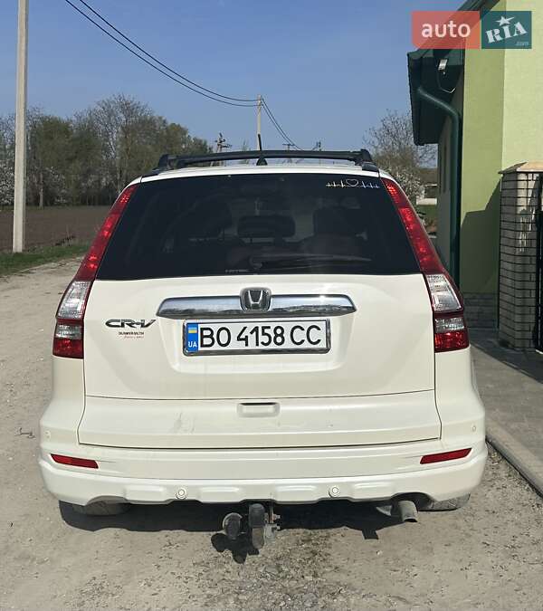 Внедорожник / Кроссовер Honda CR-V 2010 в Тернополе