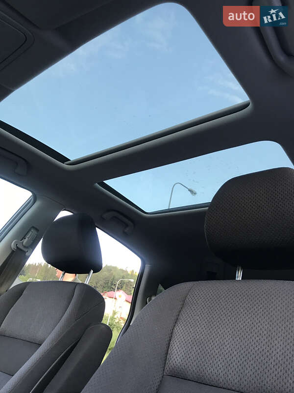 Внедорожник / Кроссовер Honda CR-V 2008 в Сколе