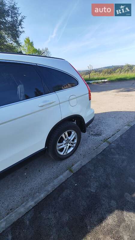 Внедорожник / Кроссовер Honda CR-V 2011 в Ивано-Франковске