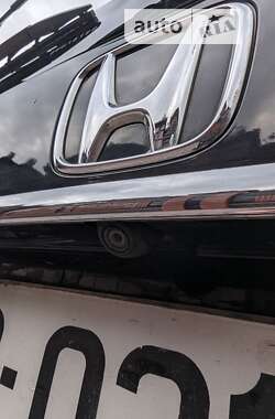 Позашляховик / Кросовер Honda CR-V 2013 в Звягелі