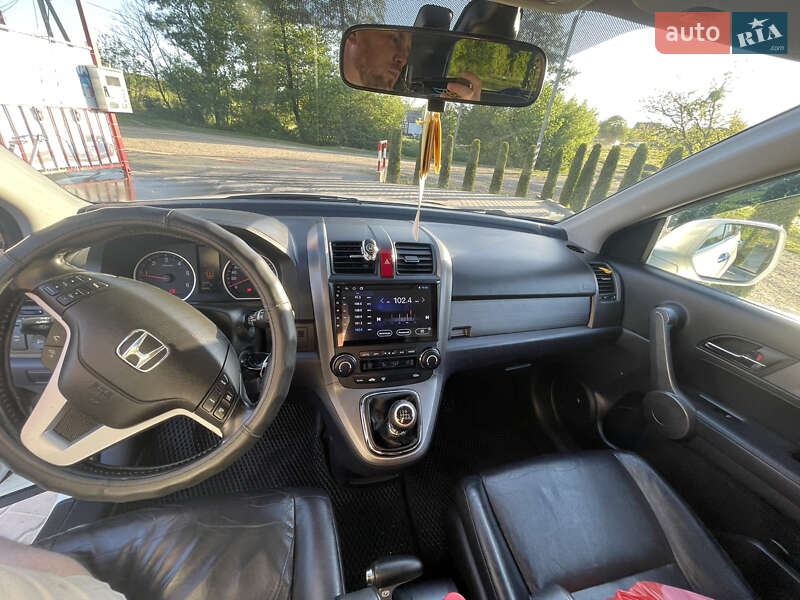 Позашляховик / Кросовер Honda CR-V 2008 в Чернівцях