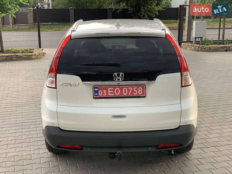 Внедорожник / Кроссовер Honda CR-V 2014 в Могилев-Подольске