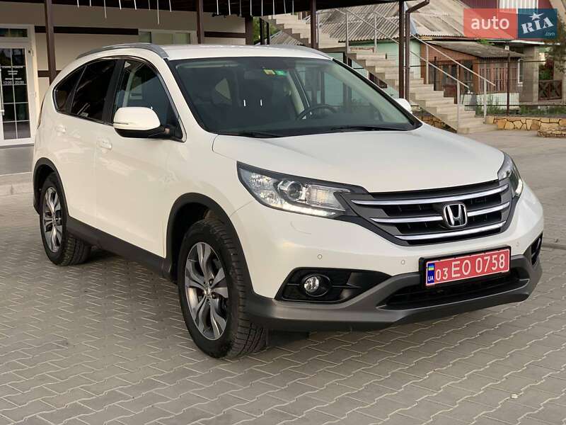 Внедорожник / Кроссовер Honda CR-V 2014 в Могилев-Подольске