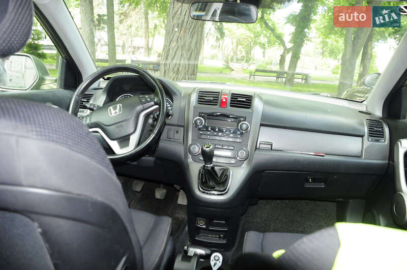 Внедорожник / Кроссовер Honda CR-V 2007 в Чернигове