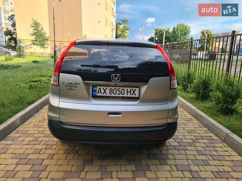 Позашляховик / Кросовер Honda CR-V 2014 в Вінниці