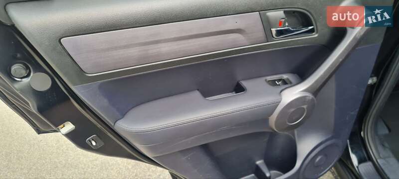 Позашляховик / Кросовер Honda CR-V 2008 в Харкові