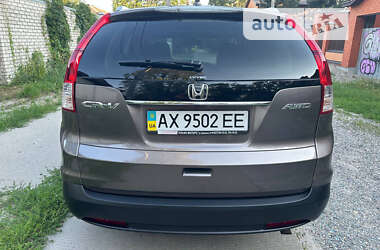 Внедорожник / Кроссовер Honda CR-V 2014 в Харькове