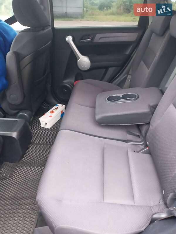 Внедорожник / Кроссовер Honda CR-V 2007 в Ярмолинцах фото 17 Внедорожник / Кроссовер Honda CR-V 2007 в Ярмолинцах