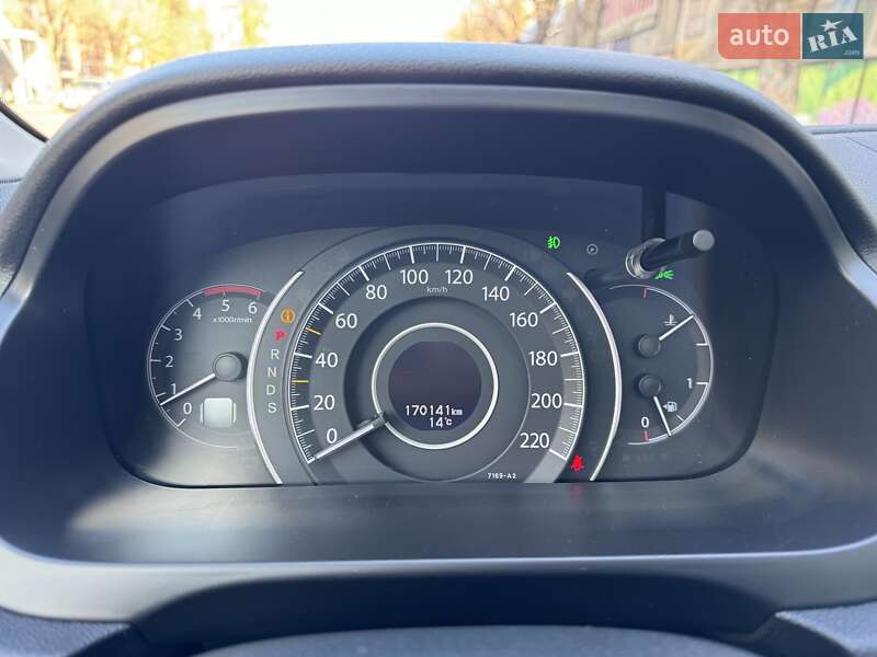 Внедорожник / Кроссовер Honda CR-V 2012 в Черновцах