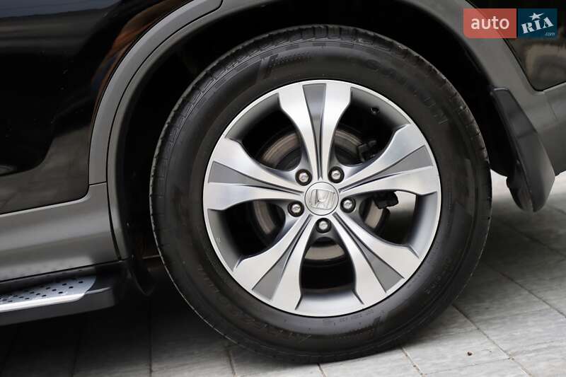 Внедорожник / Кроссовер Honda CR-V 2014 в Дрогобыче