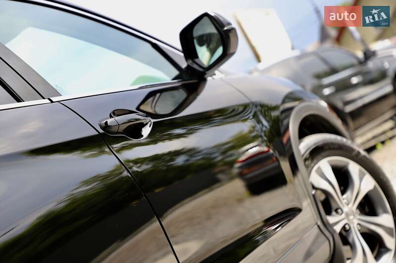 Внедорожник / Кроссовер Honda CR-V 2014 в Дрогобыче
