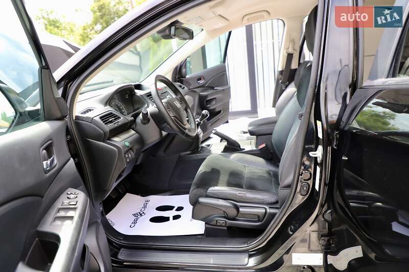 Внедорожник / Кроссовер Honda CR-V 2014 в Дрогобыче