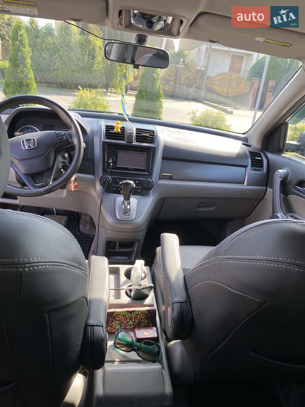 Внедорожник / Кроссовер Honda CR-V 2007 в Ужгороде