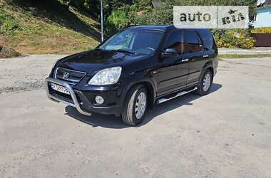 Внедорожник / Кроссовер Honda CR-V 2006 в Остроге