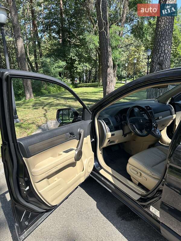 Внедорожник / Кроссовер Honda CR-V 2008 в Киеве