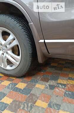 Внедорожник / Кроссовер Honda CR-V 2012 в 
