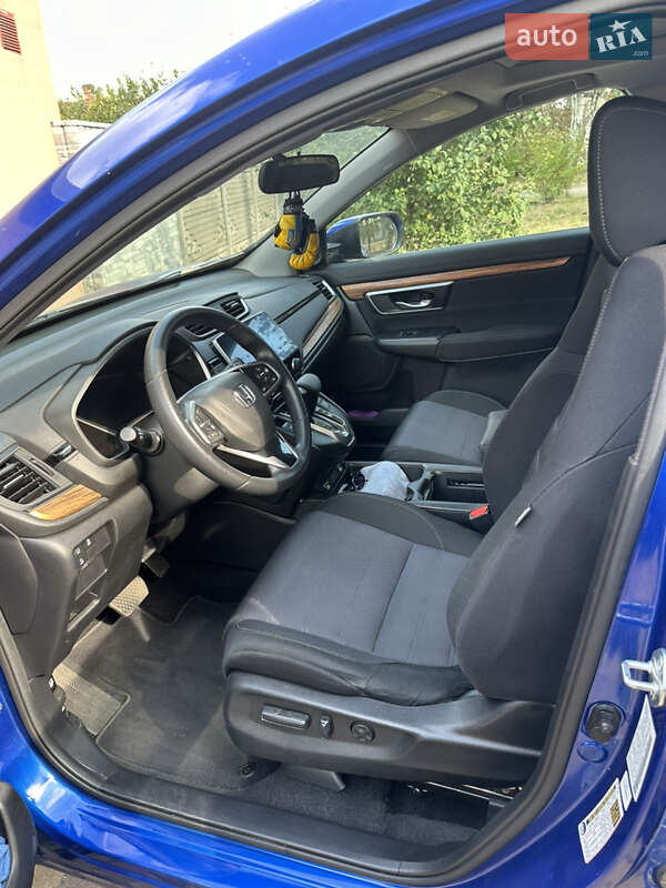 Внедорожник / Кроссовер Honda CR-V 2021 в Запорожье