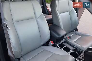 Внедорожник / Кроссовер Honda CR-V 2015 в 