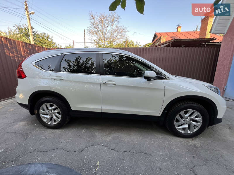 Позашляховик / Кросовер Honda CR-V 2016 в Вінниці