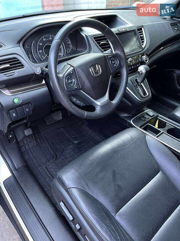 Позашляховик / Кросовер Honda CR-V 2016 в Вінниці