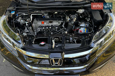 Внедорожник / Кроссовер Honda CR-V 2013 в Киеве