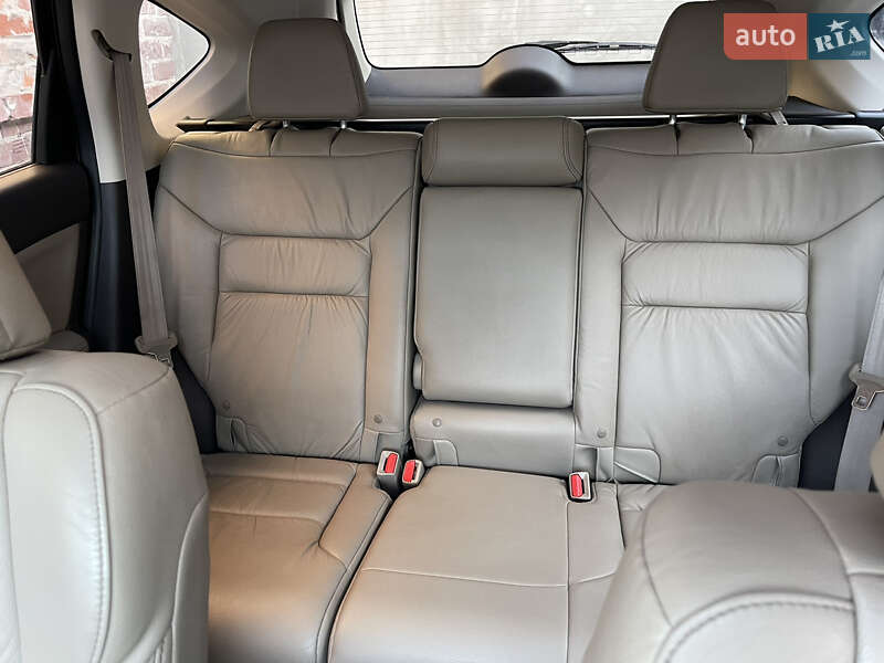 Внедорожник / Кроссовер Honda CR-V 2013 в Днепре