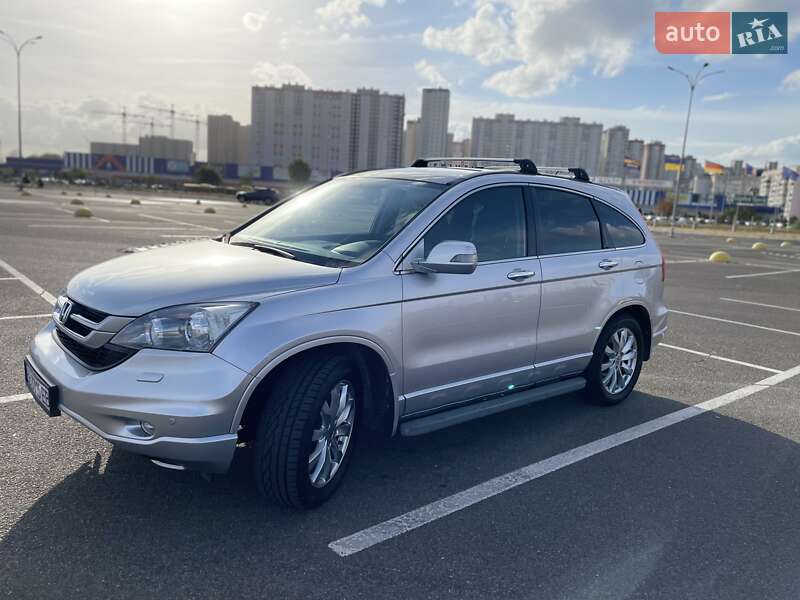 Внедорожник / Кроссовер Honda CR-V 2011 в Киеве