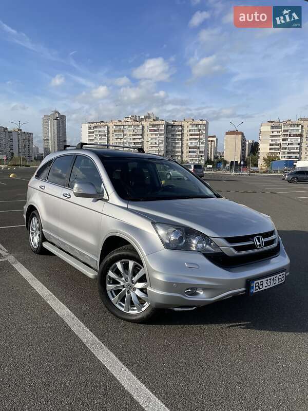 Внедорожник / Кроссовер Honda CR-V 2011 в Киеве