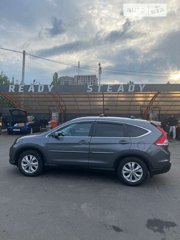 Внедорожник / Кроссовер Honda CR-V 2014 в Полтаве