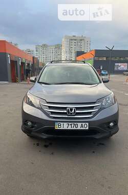 Внедорожник / Кроссовер Honda CR-V 2014 в Полтаве