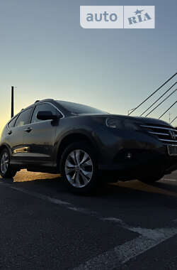 Внедорожник / Кроссовер Honda CR-V 2014 в Киеве