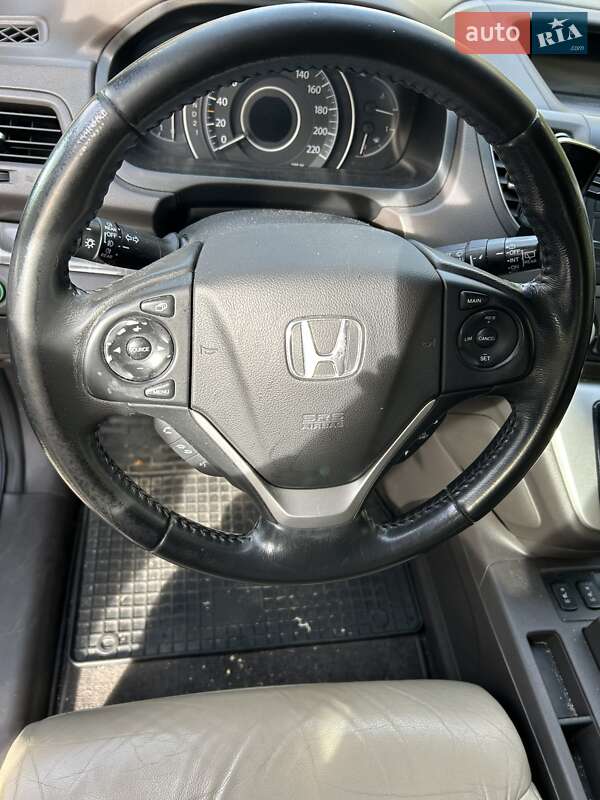 Внедорожник / Кроссовер Honda CR-V 2013 в Киеве