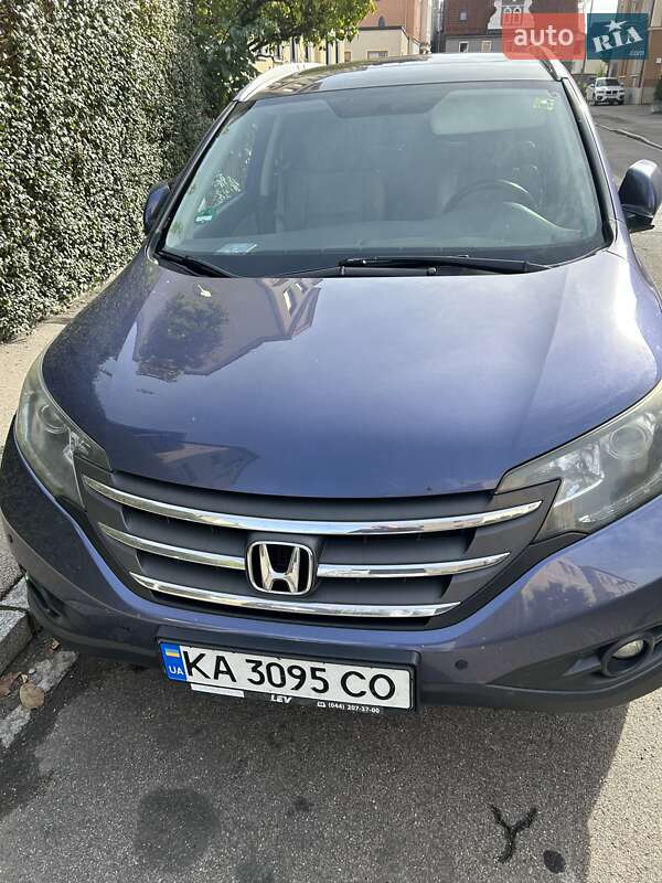 Внедорожник / Кроссовер Honda CR-V 2013 в Киеве