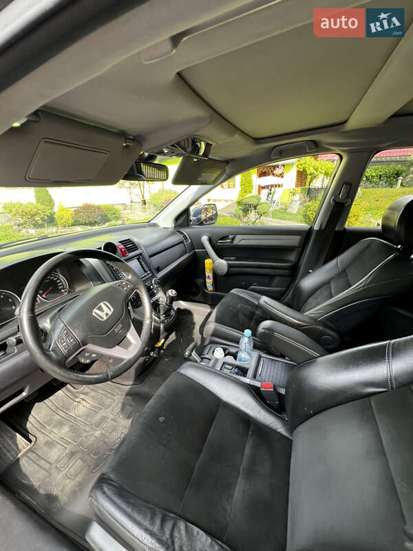 Позашляховик / Кросовер Honda CR-V 2007 в Києві фото 16 Позашляховик / Кросовер Honda CR-V 2007 в Києві