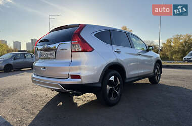 Внедорожник / Кроссовер Honda CR-V 2016 в 