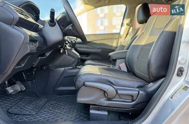 Внедорожник / Кроссовер Honda CR-V 2016 в 