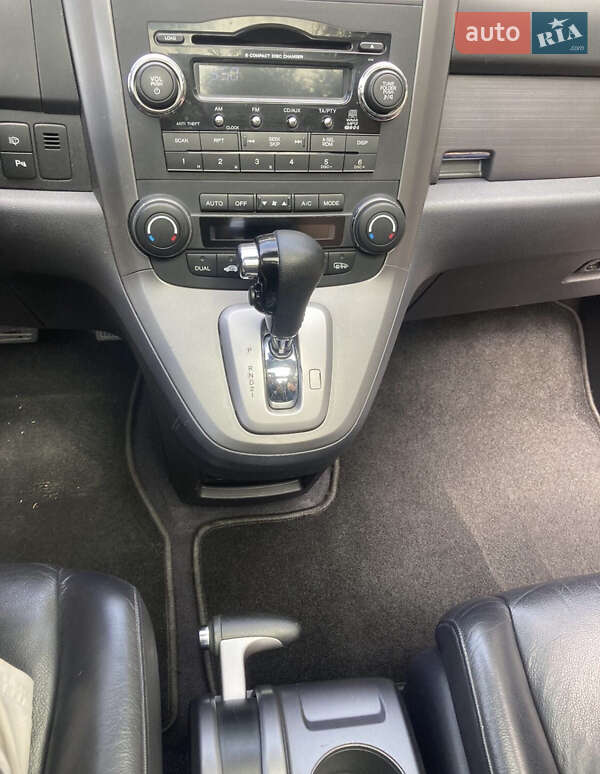 Позашляховик / Кросовер Honda CR-V 2009 в Дніпрі