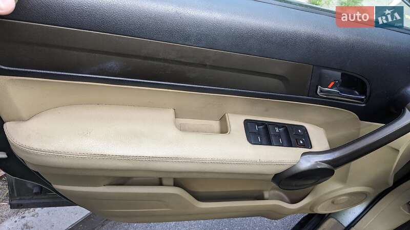 Позашляховик / Кросовер Honda CR-V 2008 в Києві
