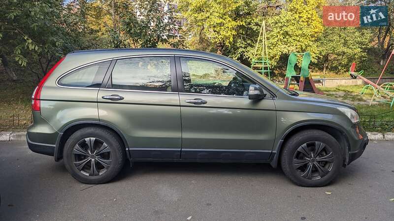 Позашляховик / Кросовер Honda CR-V 2008 в Києві