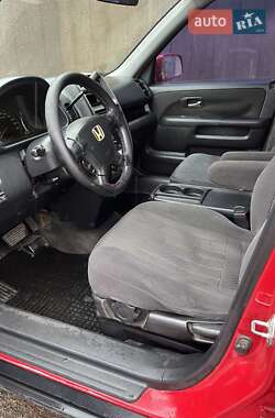 Внедорожник / Кроссовер Honda CR-V 2005 в 