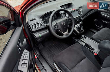 Внедорожник / Кроссовер Honda CR-V 2014 в Хмельницком