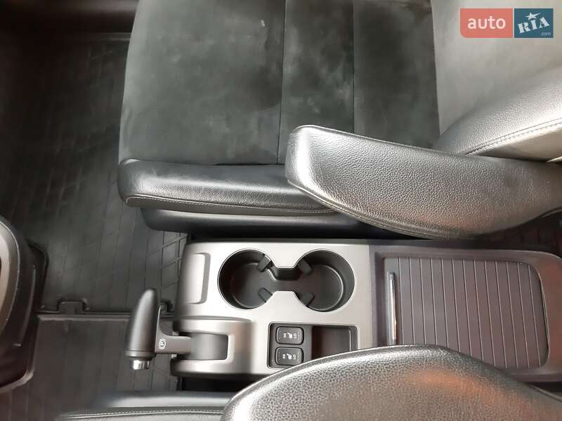 Позашляховик / Кросовер Honda CR-V 2012 в Одесі