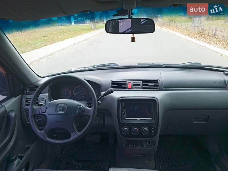 Внедорожник / Кроссовер Honda CR-V 1999 в Киеве