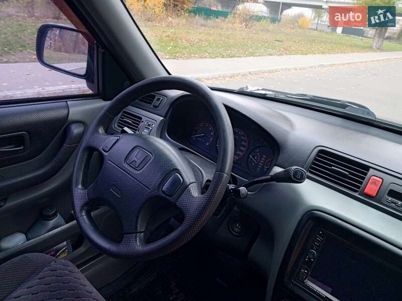 Внедорожник / Кроссовер Honda CR-V 1999 в Киеве