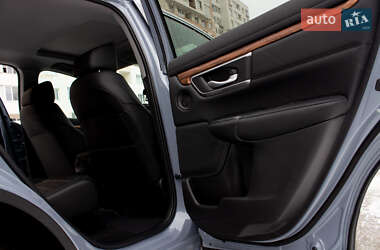 Позашляховик / Кросовер Honda CR-V 2022 в 